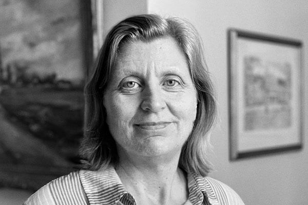 Margareta Wistrand, Rektor. Kontakta oss om utbildningar och kurser.